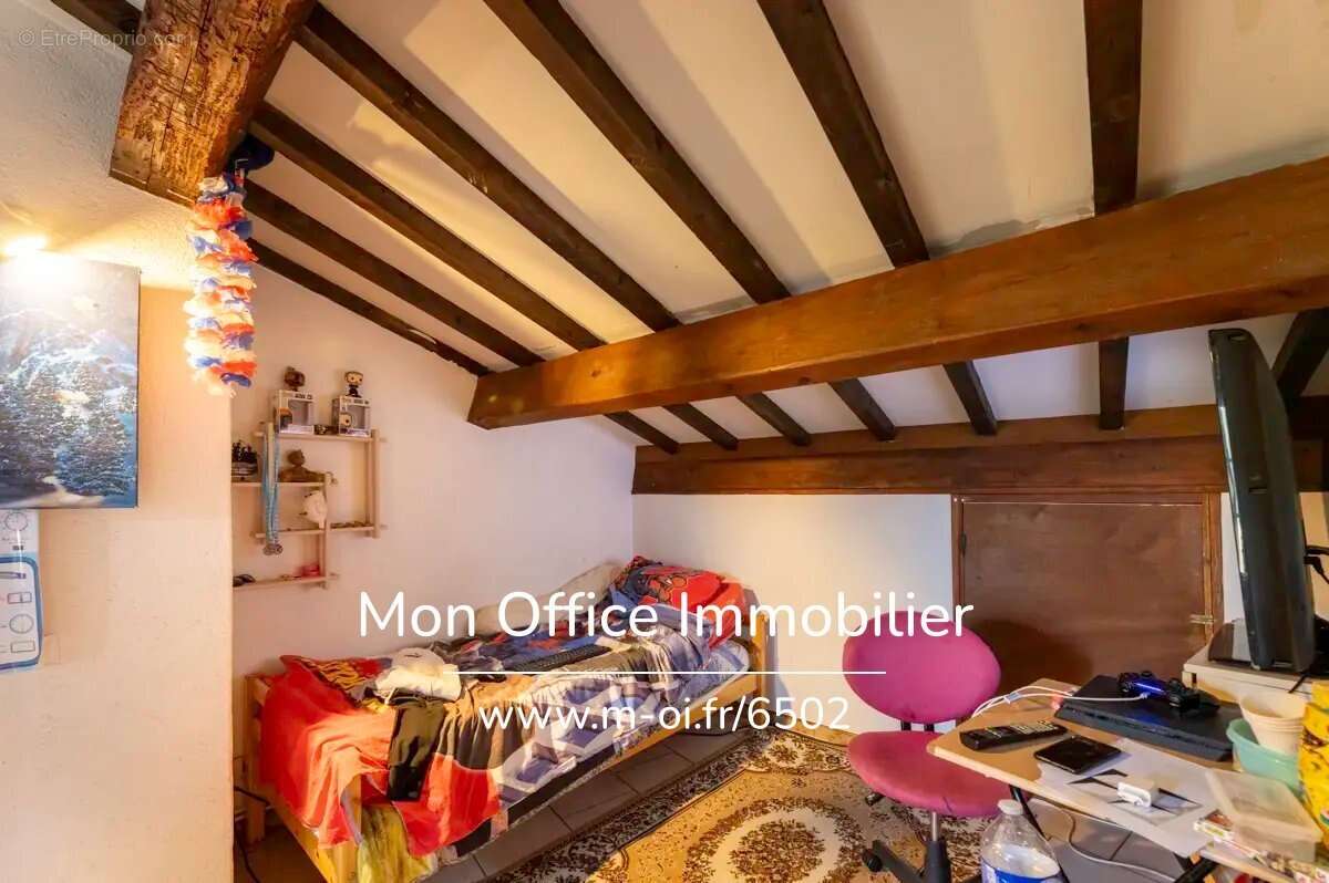 Appartement à SAINT-CYR-SUR-MER
