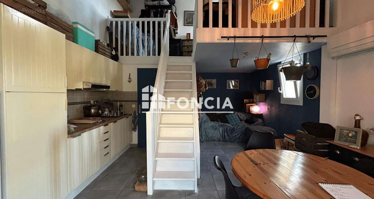 Appartement à SAINT-LAURENT-D&#039;AIGOUZE