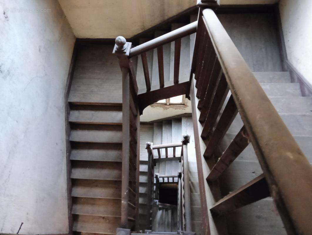 Appartement à DECAZEVILLE