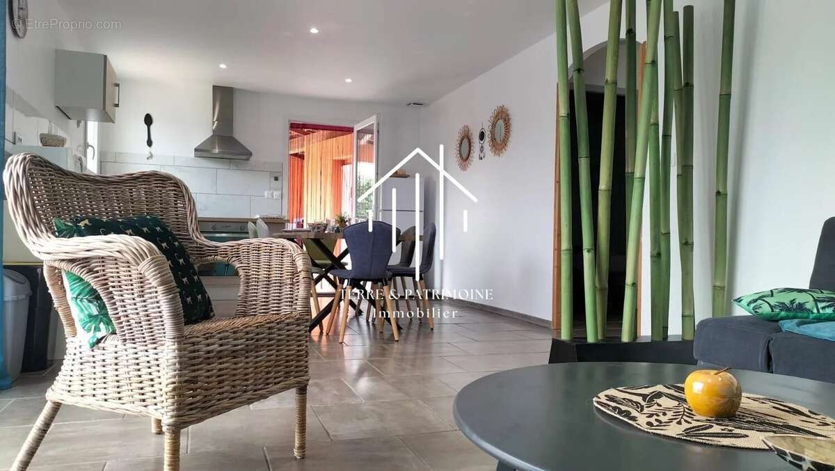 Maison à VALLON-PONT-D&#039;ARC