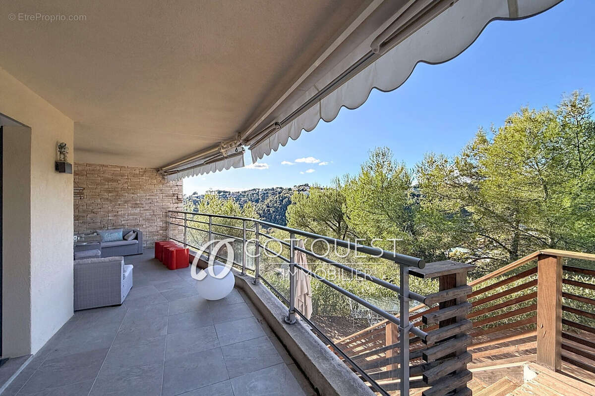 Appartement à CAGNES-SUR-MER