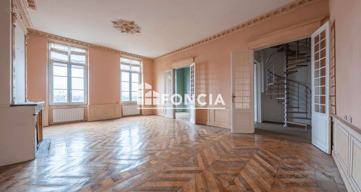 Appartement à BORDEAUX