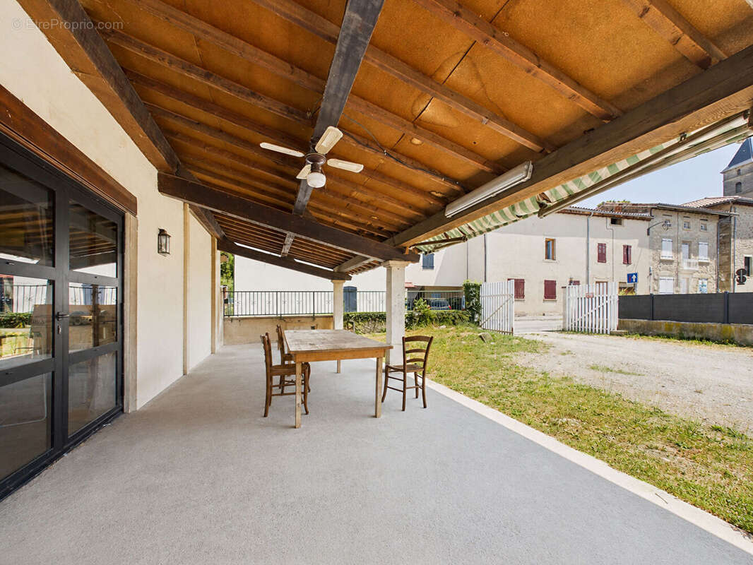 Maison à BEAUREGARD-BARET