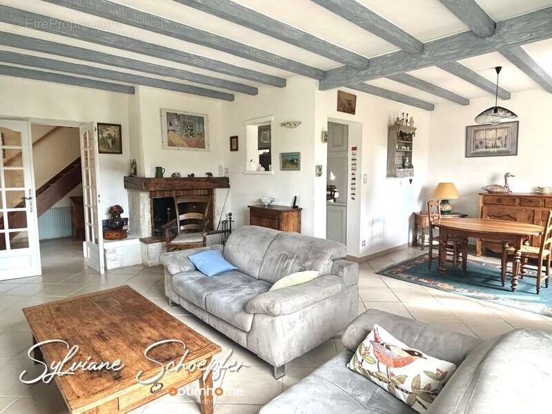 Maison à SAINT-PAUL-TROIS-CHATEAUX