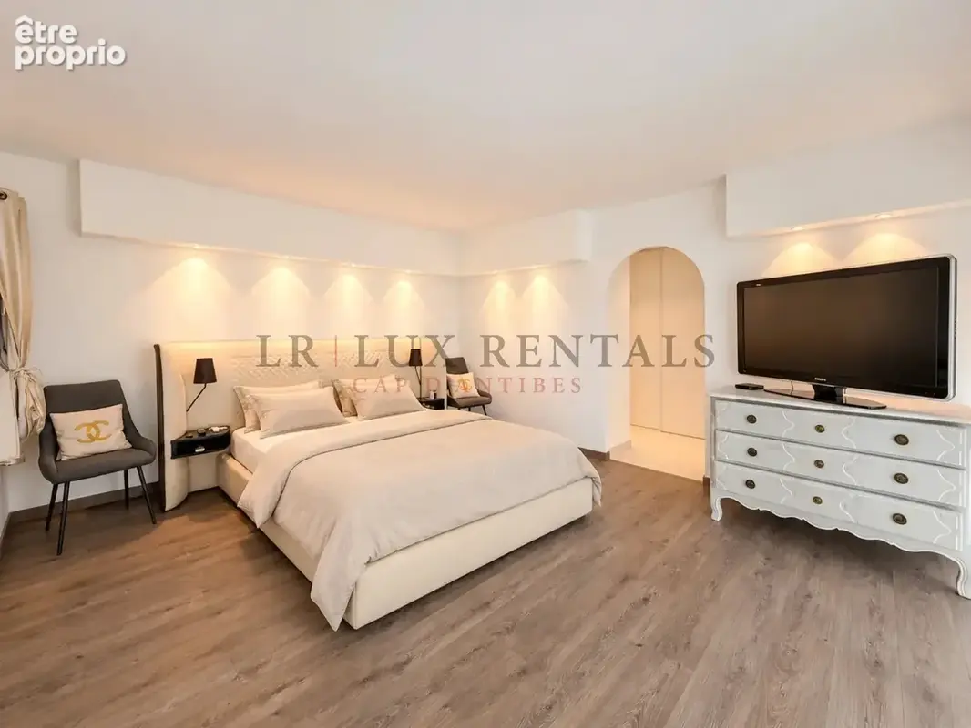 Villa avec vue mer panoramique et piscine à débordement - photo 17