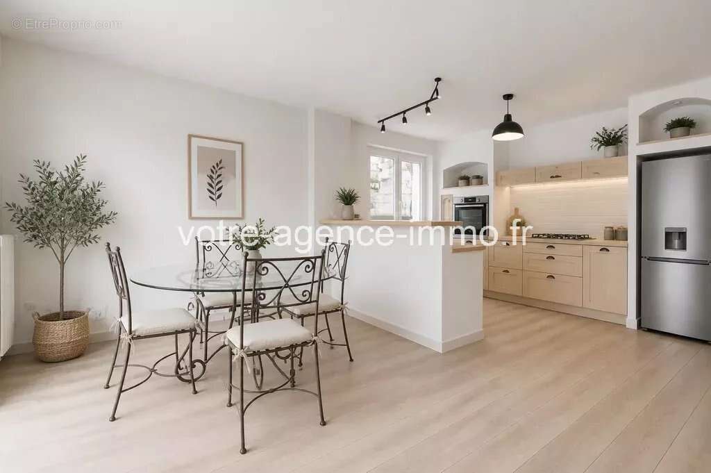 Peille, belle maison 105m² + garage 30m² Piscine + dépendance - photo 6