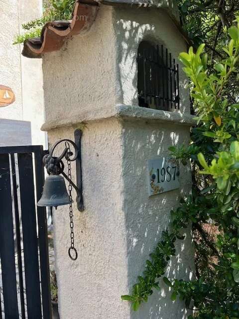 Maison à LA CADIERE-D&#039;AZUR