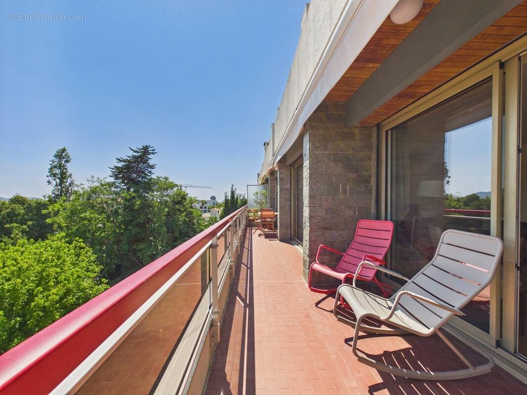 Photo Appartement à Marseille-8e au prix de 855 000€