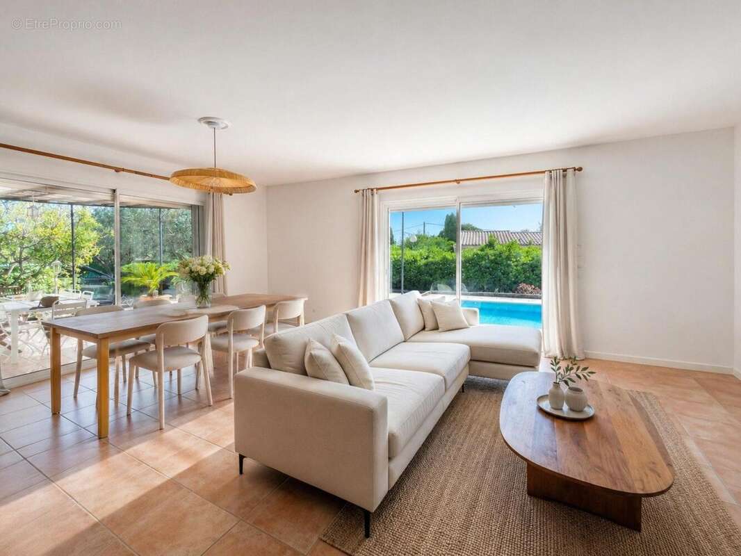 Photo 5 - Maison à CARQUEIRANNE