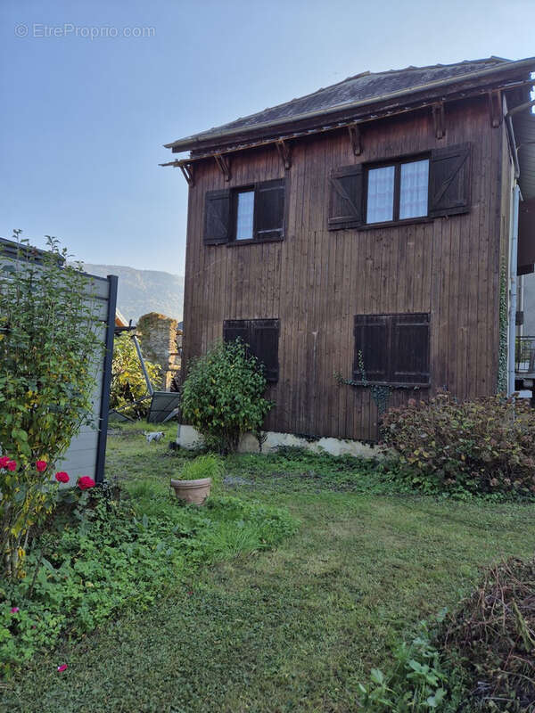 Maison à BETTON-BETTONET