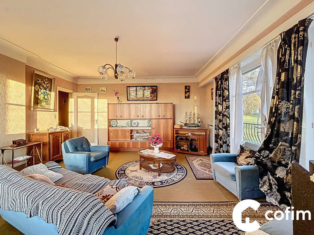 Maison à SAINT-PIERRE-D'IRUBE