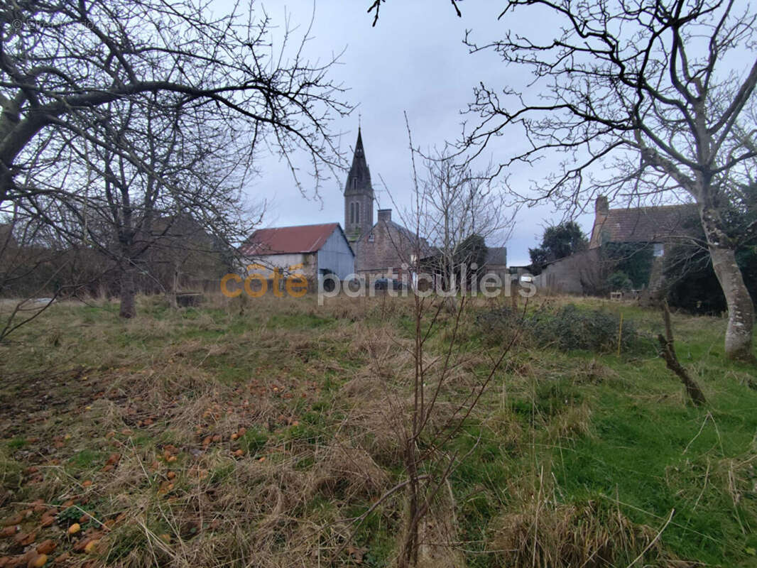 Terrain à LE GRAND-CELLAND