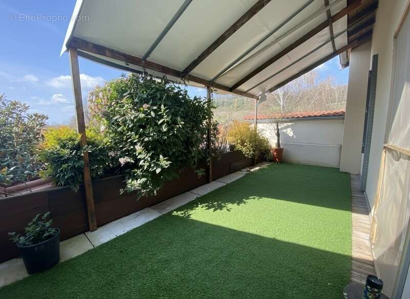 Maison à VAUX-EN-BUGEY