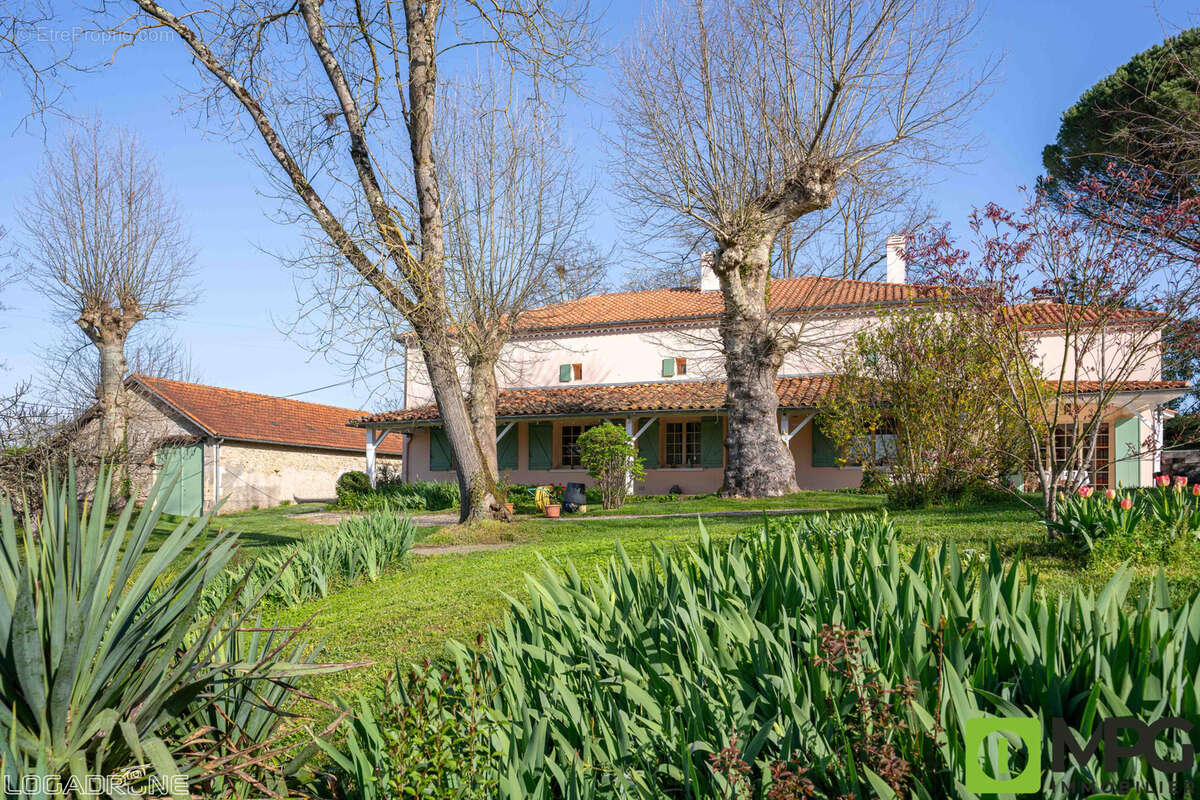 Maison à LEDAT