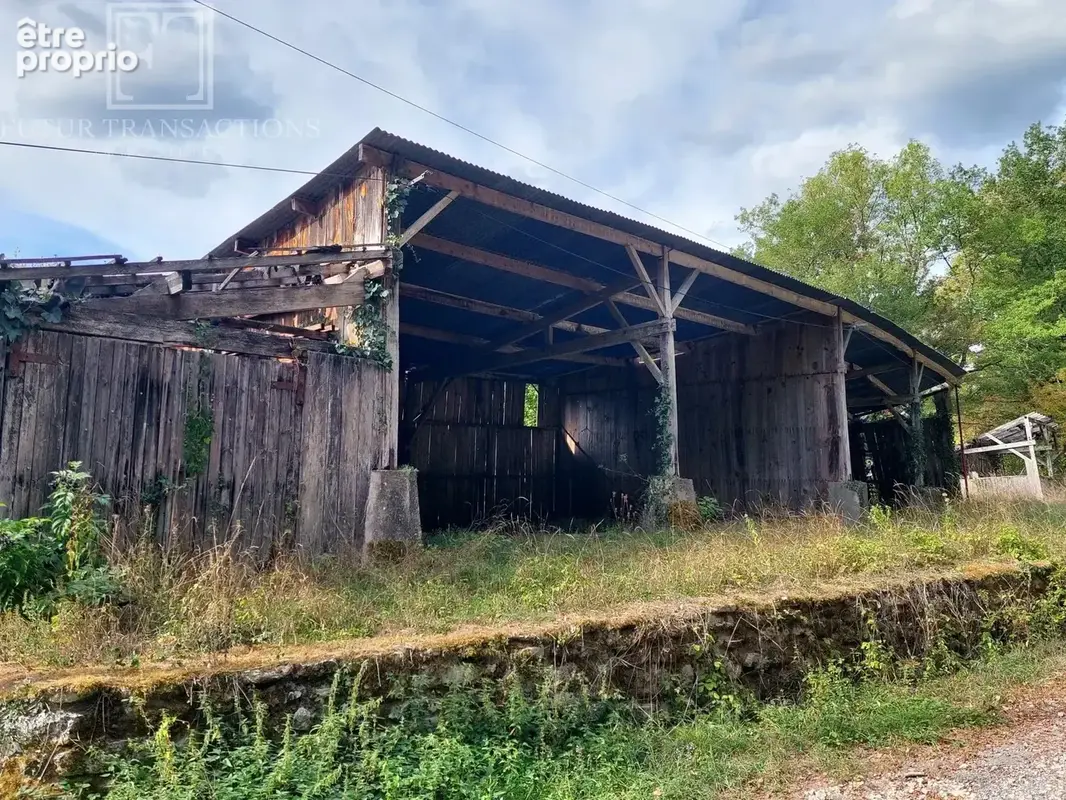 Propriété isolée sur 88 ha et étang - photo 14