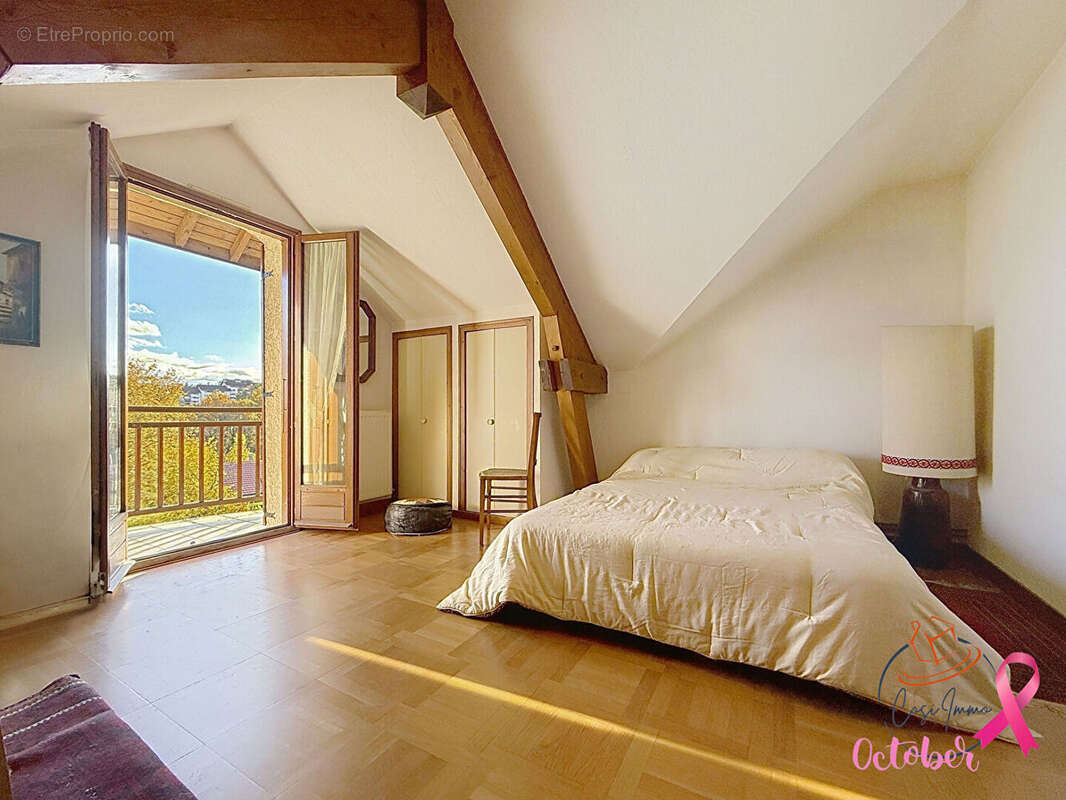 Maison à BELLEGARDE-SUR-VALSERINE