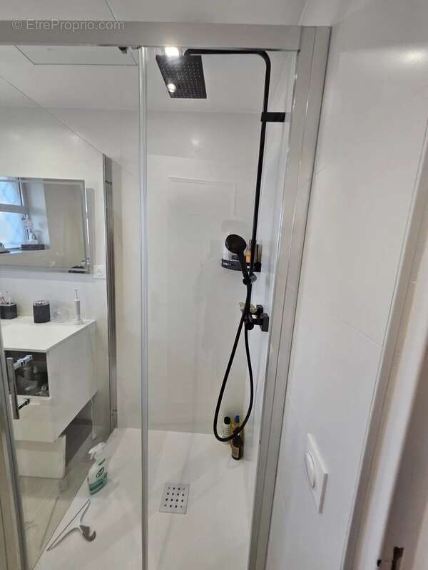 Appartement à VILLENEUVE-LOUBET