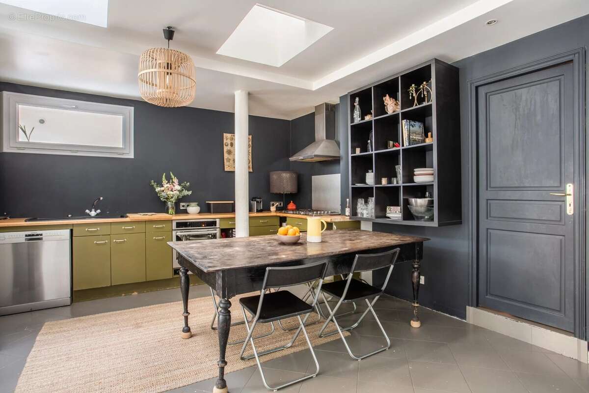 Appartement à PARIS-19E