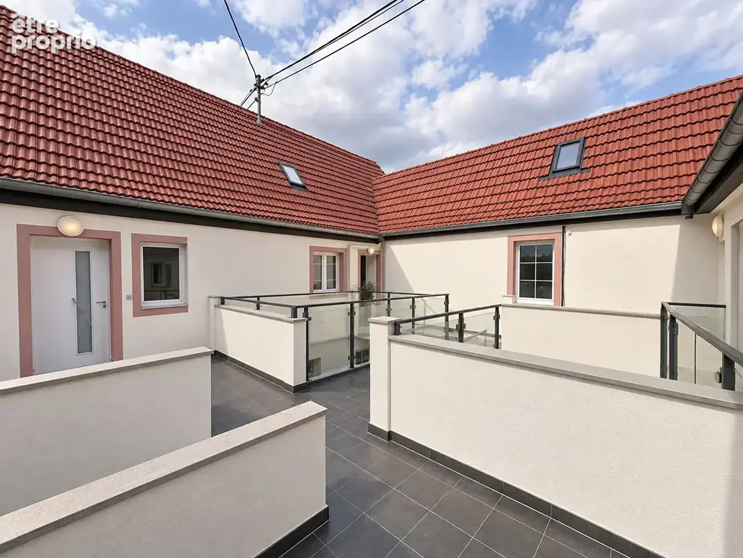 Appartement T4 DUPLEX centre ville WISSEMBOURG - photo 2