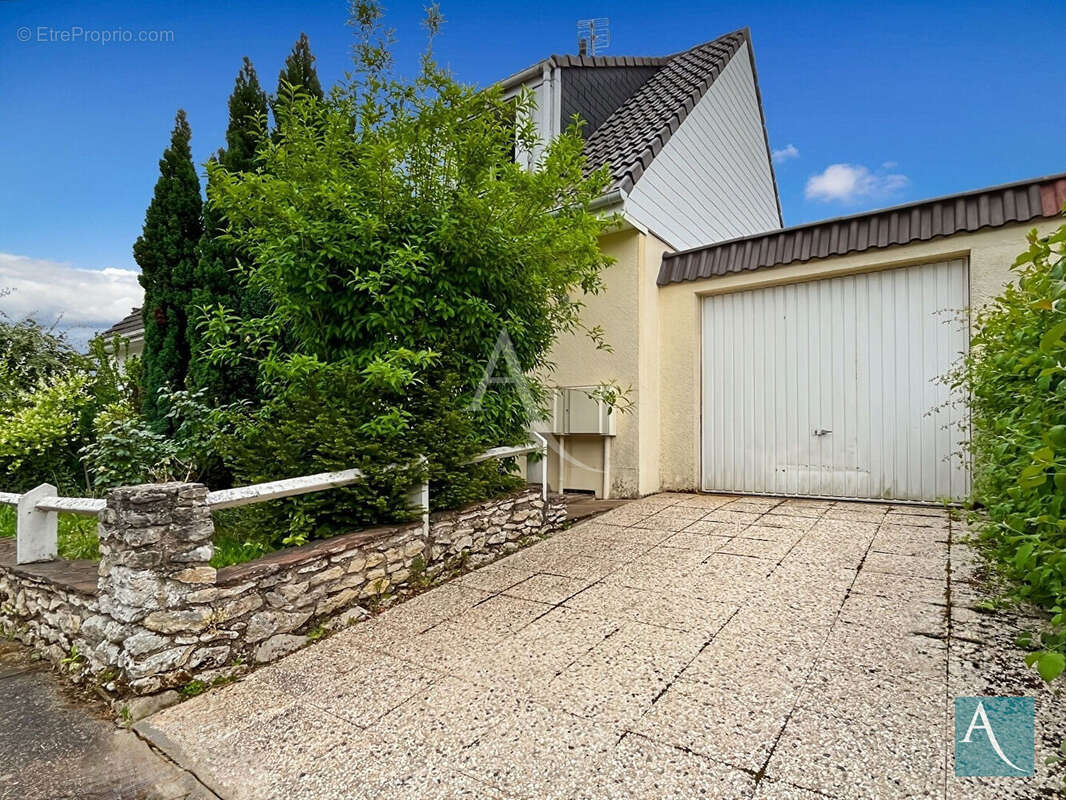 Maison à ETAMPES