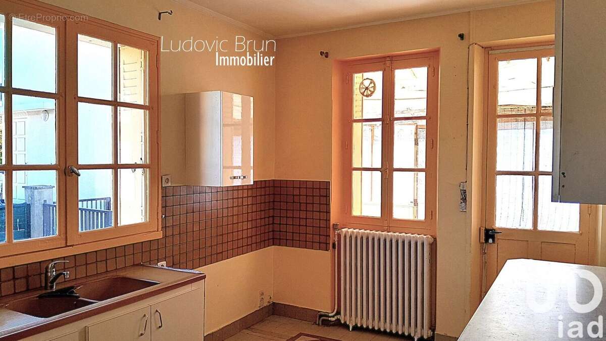 Photo 7 - Maison à TOUCY