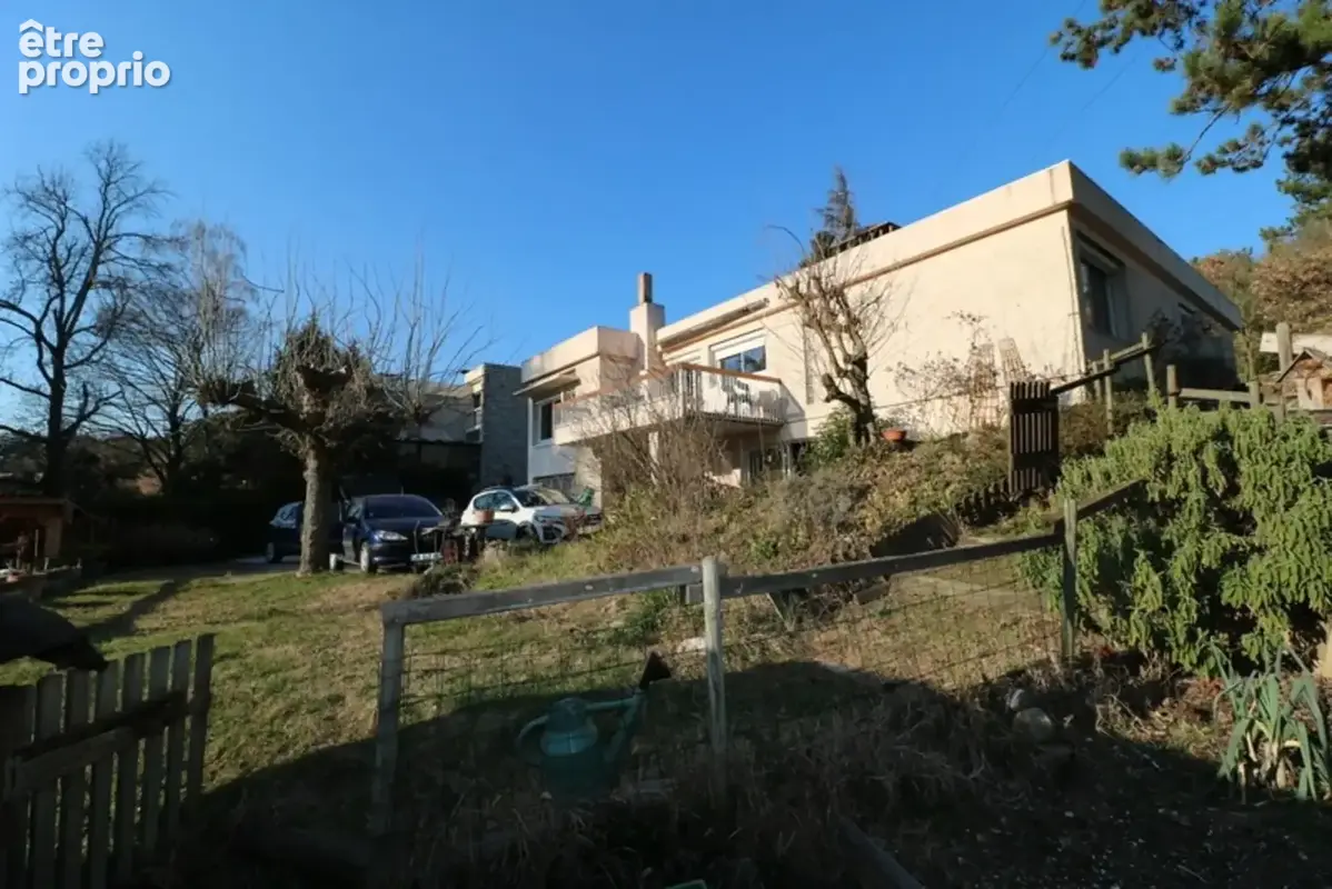 Maison à SAINT-MARCEL-LES-VALENCE