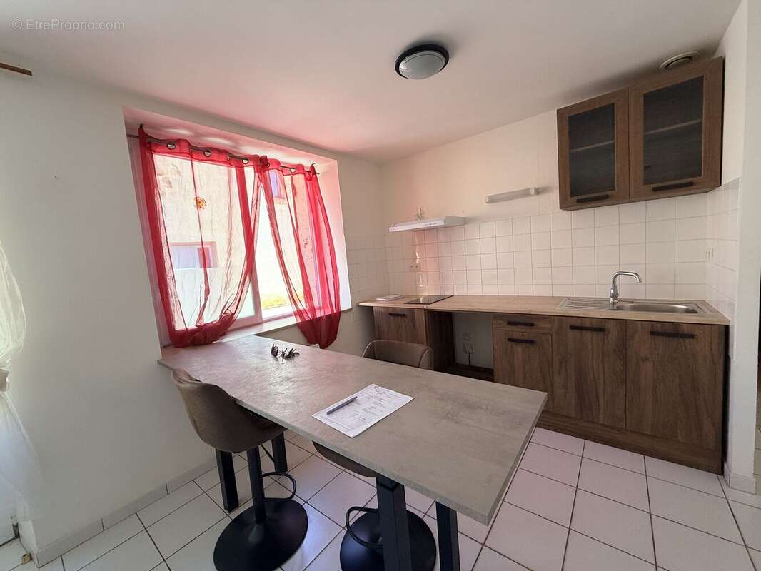 Photo 9 - Maison à ROAILLAN