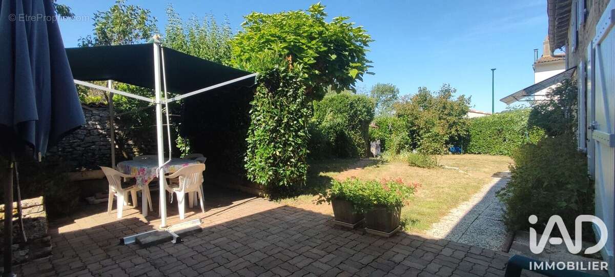 Maison 103 m² à Sainte-Neomaye  - photo 3