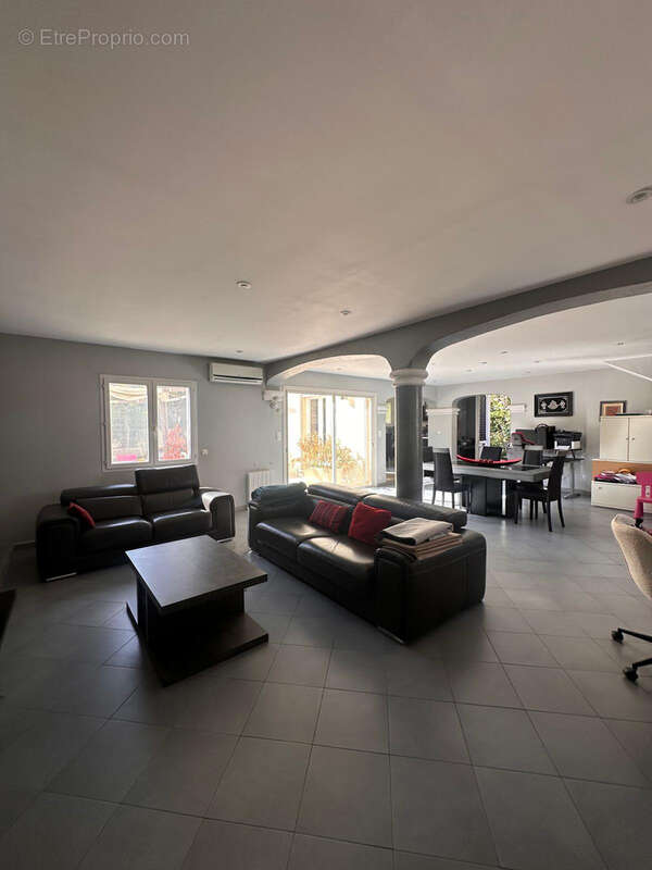 Maison à MARSEILLE-13E