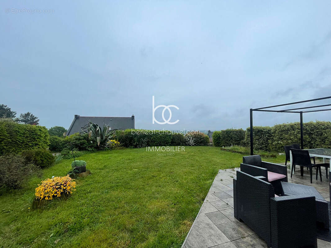 Maison à SAINT-NOLFF