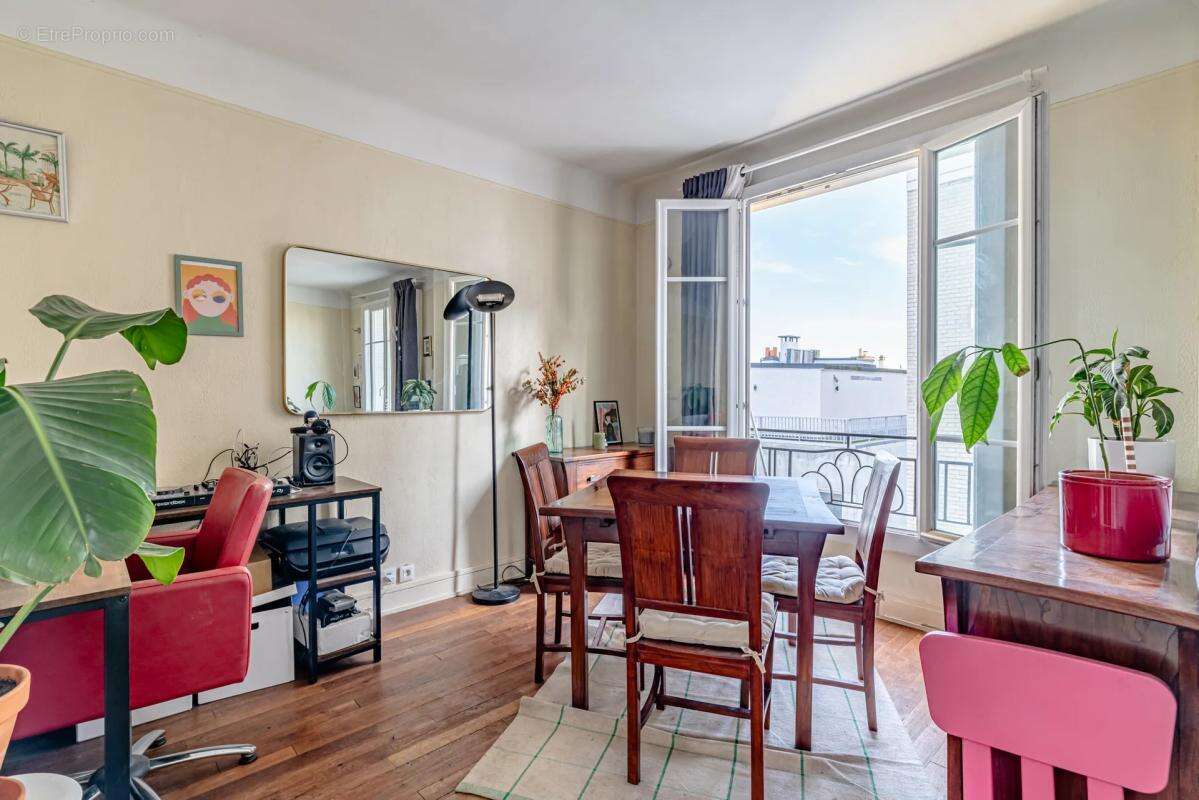 Appartement à SAINT-MANDE