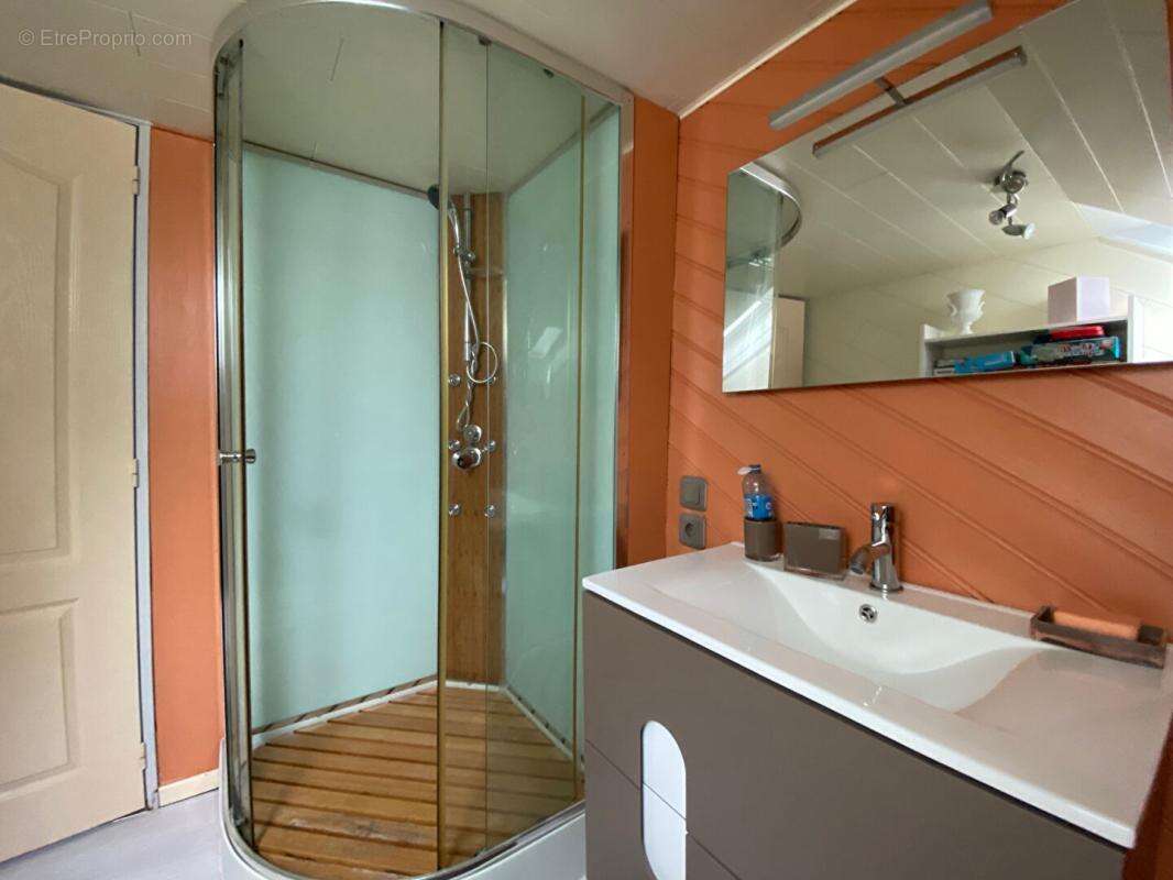 Maison à LA MONTAGNE