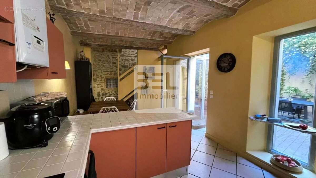 Maison à BAGNOLS-SUR-CEZE