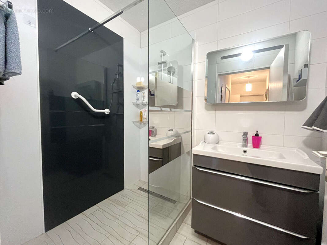 Appartement à AIX-LES-BAINS