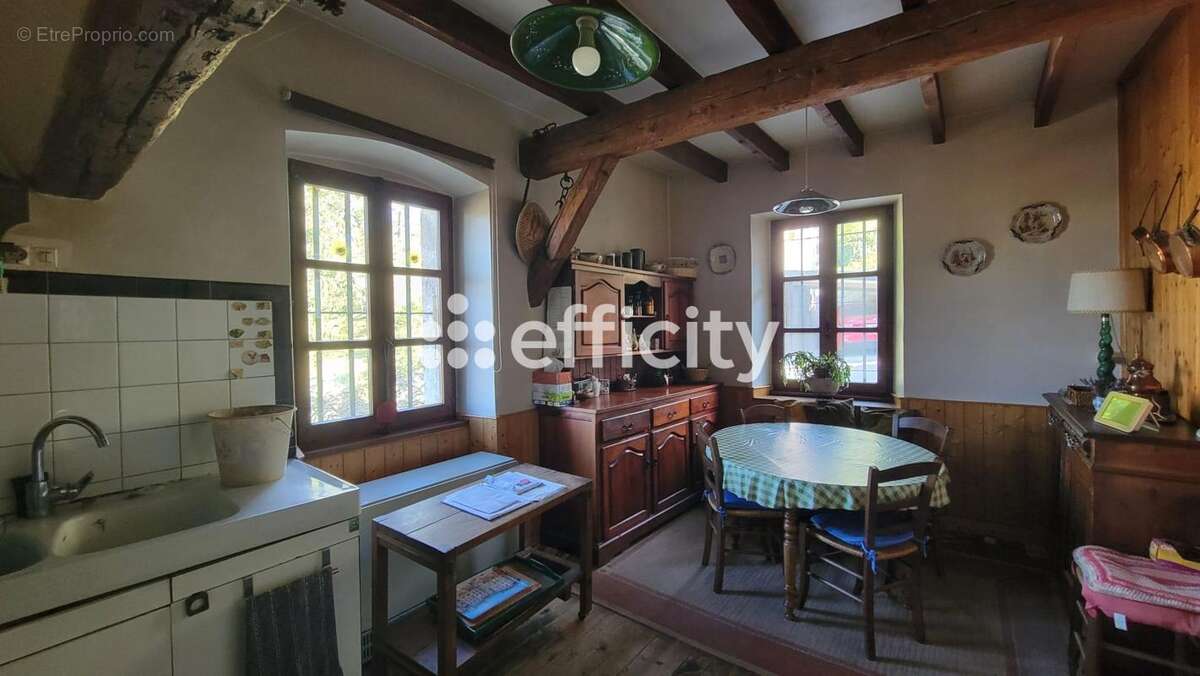 Maison à BONNEVILLE
