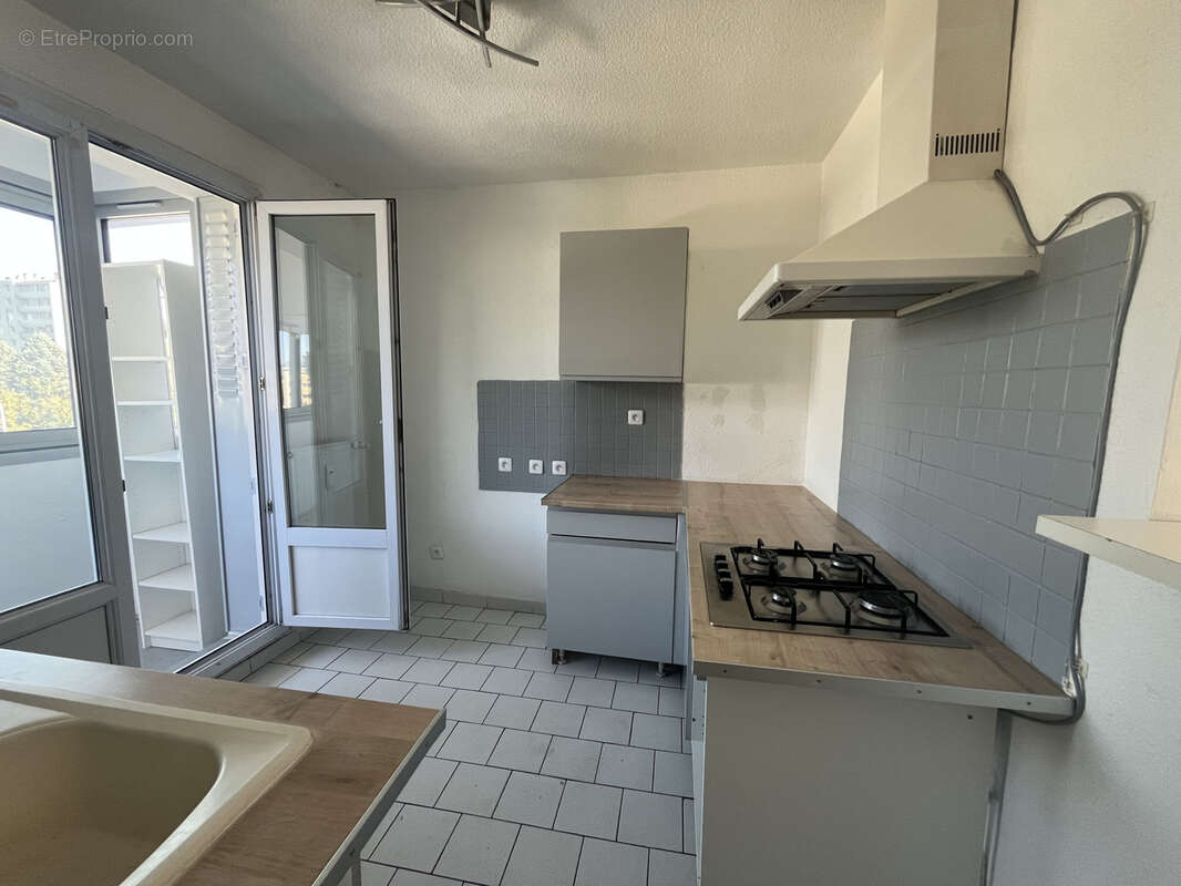 Appartement à SAINT-MARTIN-D&#039;HERES