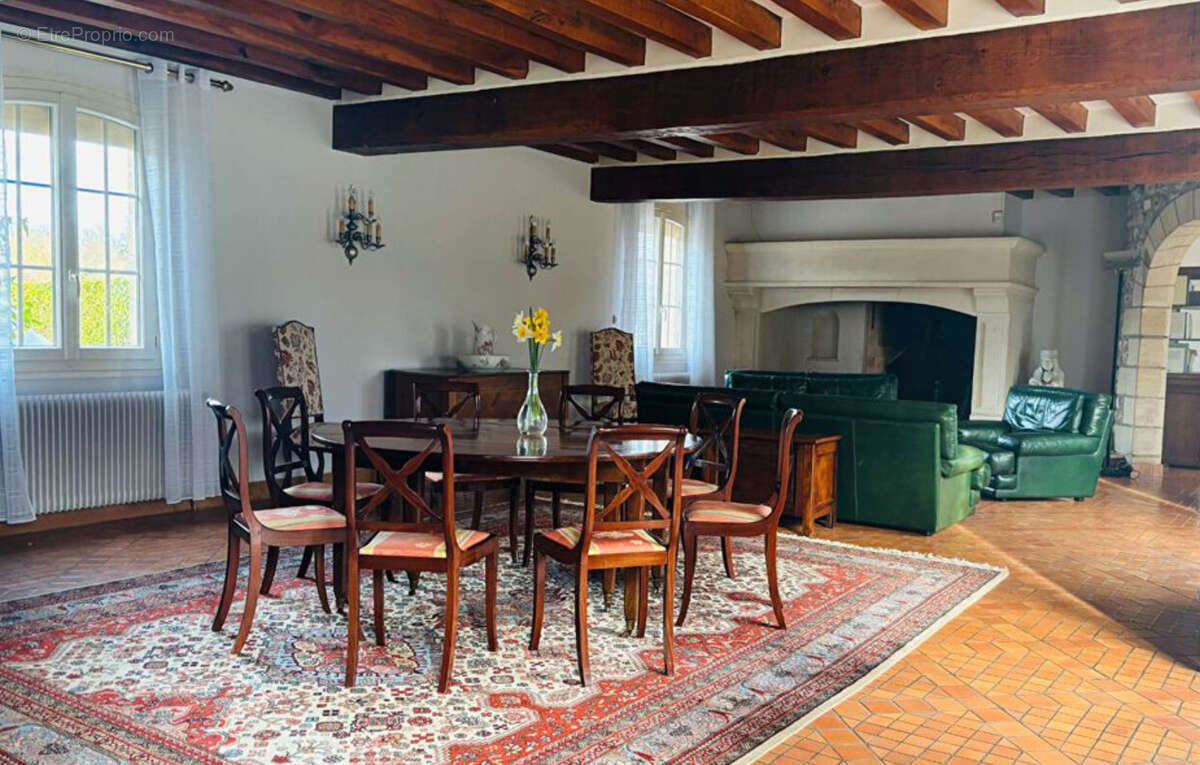 Maison à VOISCREVILLE