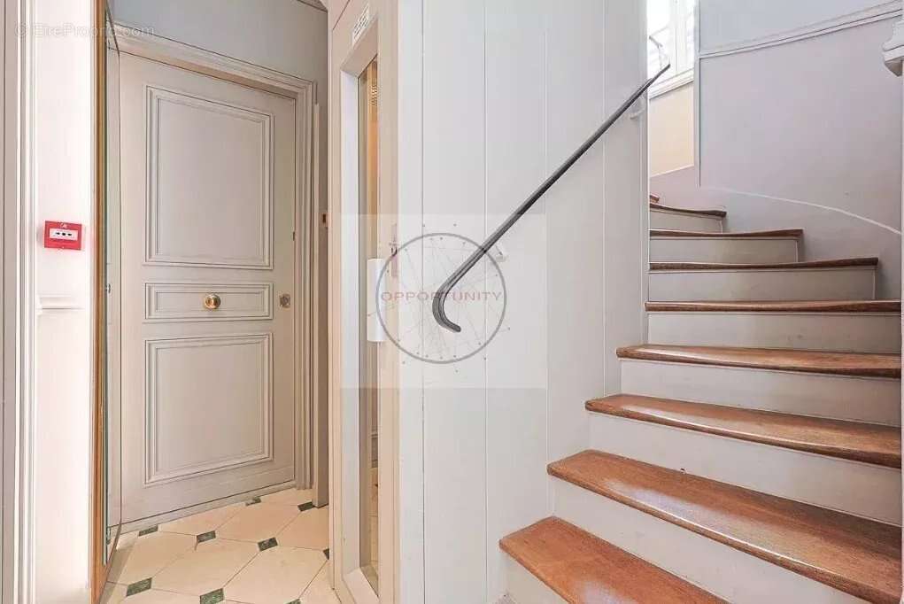 Appartement à PARIS-19E