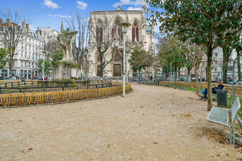 Appartement à LYON-6E