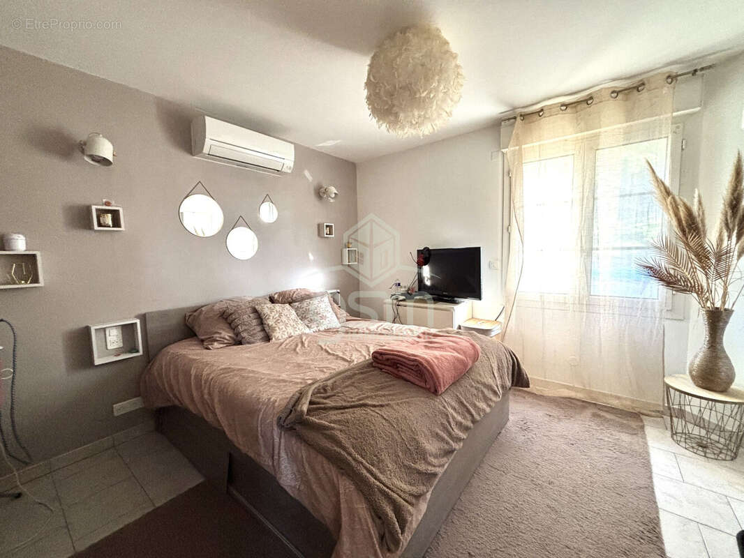 Maison à AZAY-LE-RIDEAU