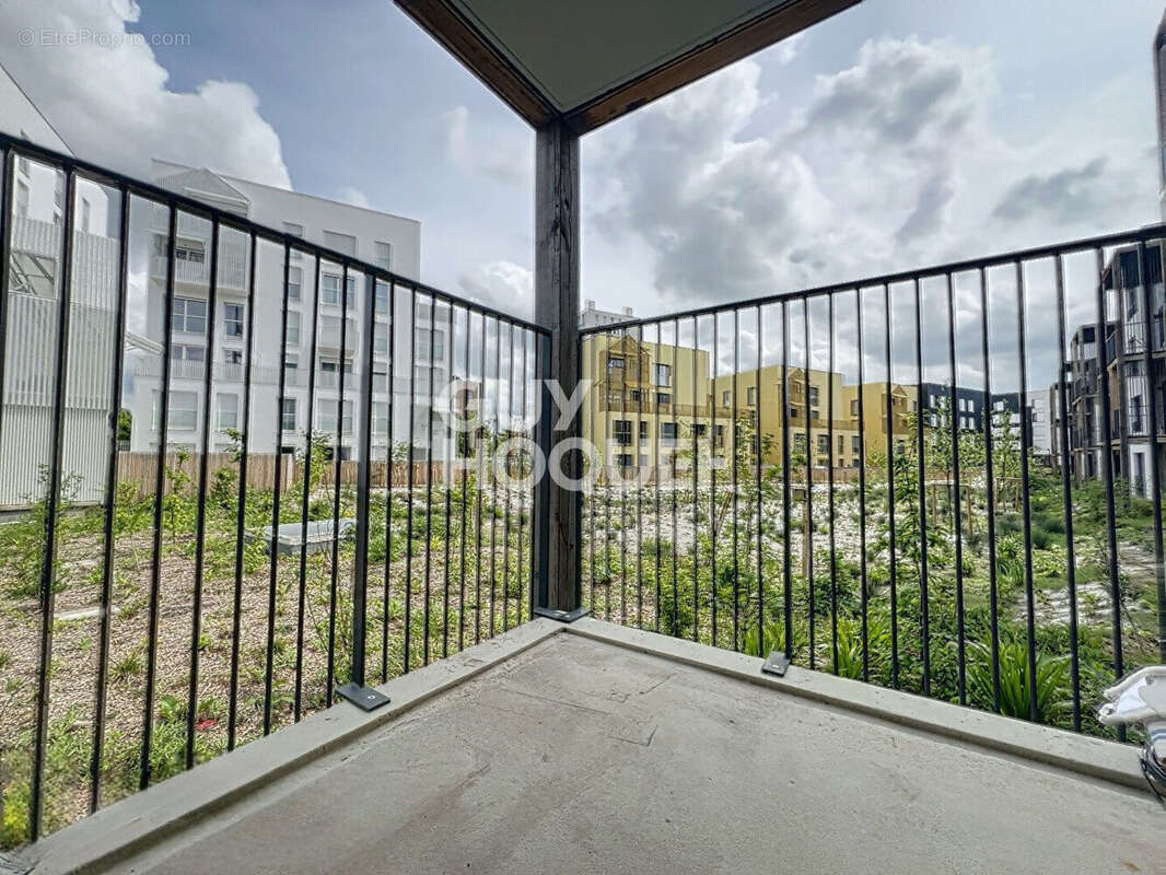 Appartement à STAINS