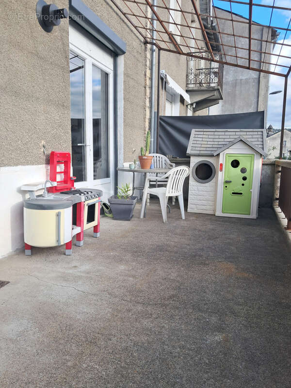 Maison à SAINT-CERE