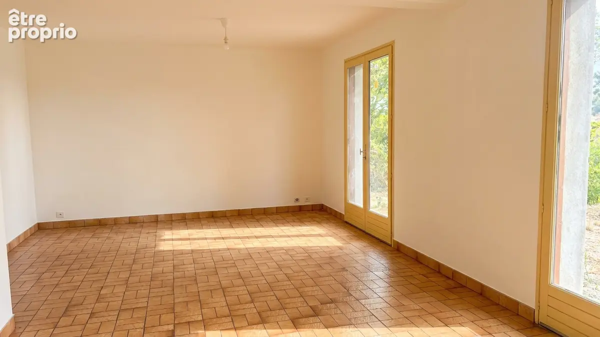 Maison T4 de plain-pied avec vue panoramique et fort potentiel, Vallée du Lot - photo 5