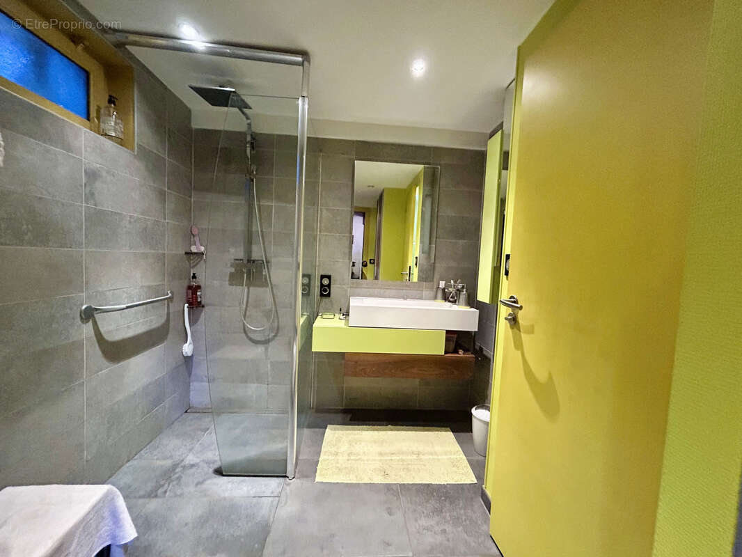 Maison à SAINT-VICTOR-SUR-RHINS