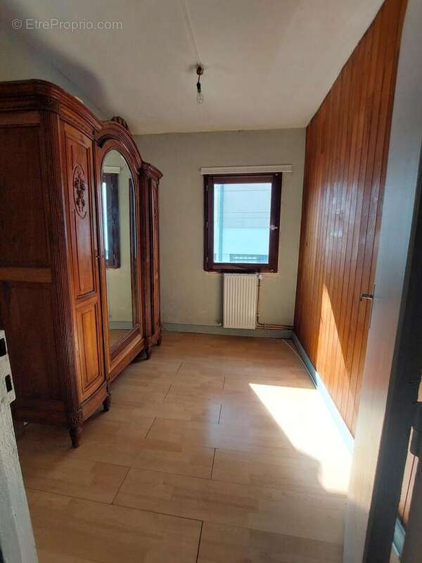 20250402114500 - Maison à SAINT-MARTORY