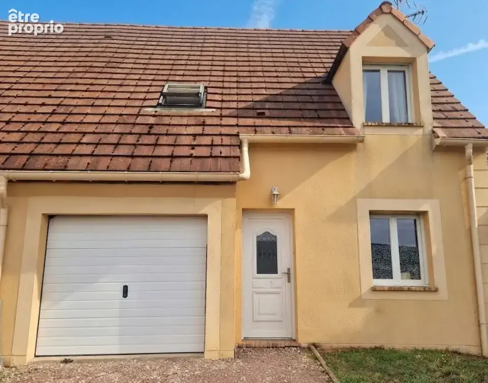 Photo Maison à Saint-Remy-Sur-Avre au prix de 174 500€