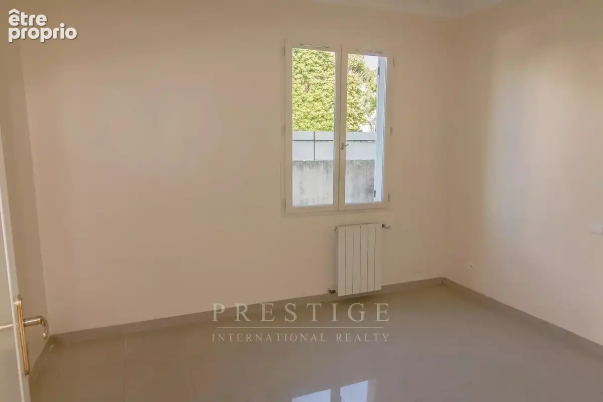 Juan les pins, maison avec 3 appartements loués, 3 terrasses, grenier - photo 18