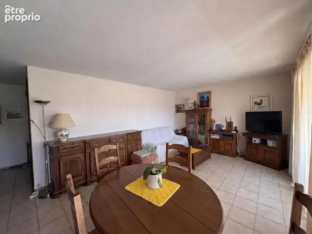 Appartement T3 avec garage Hyeres centre (83400) - photo 2