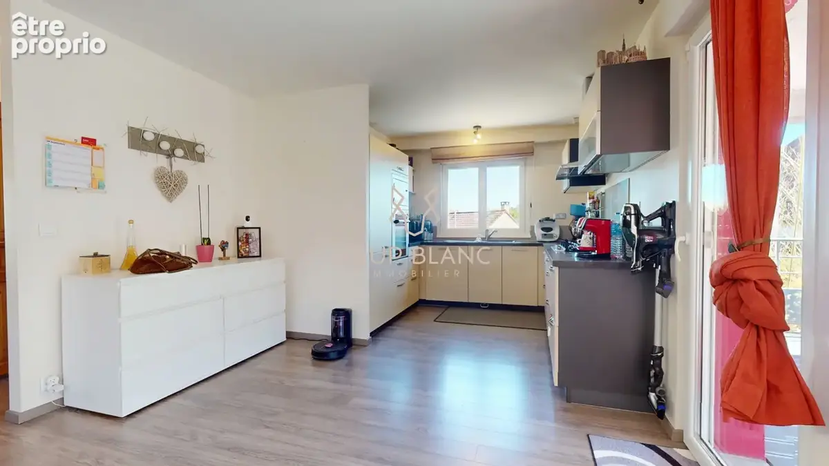 Maison rénovée de 140 m2 avec 5 chambres, sous-sol et superbe terrasse   Pérouse - photo 7