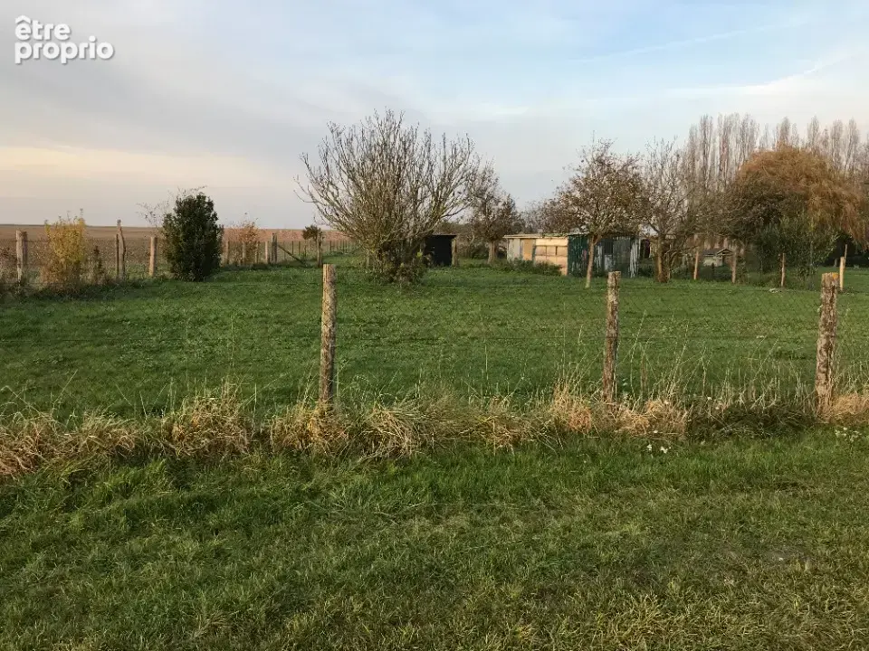Terrain à FUBLAINES